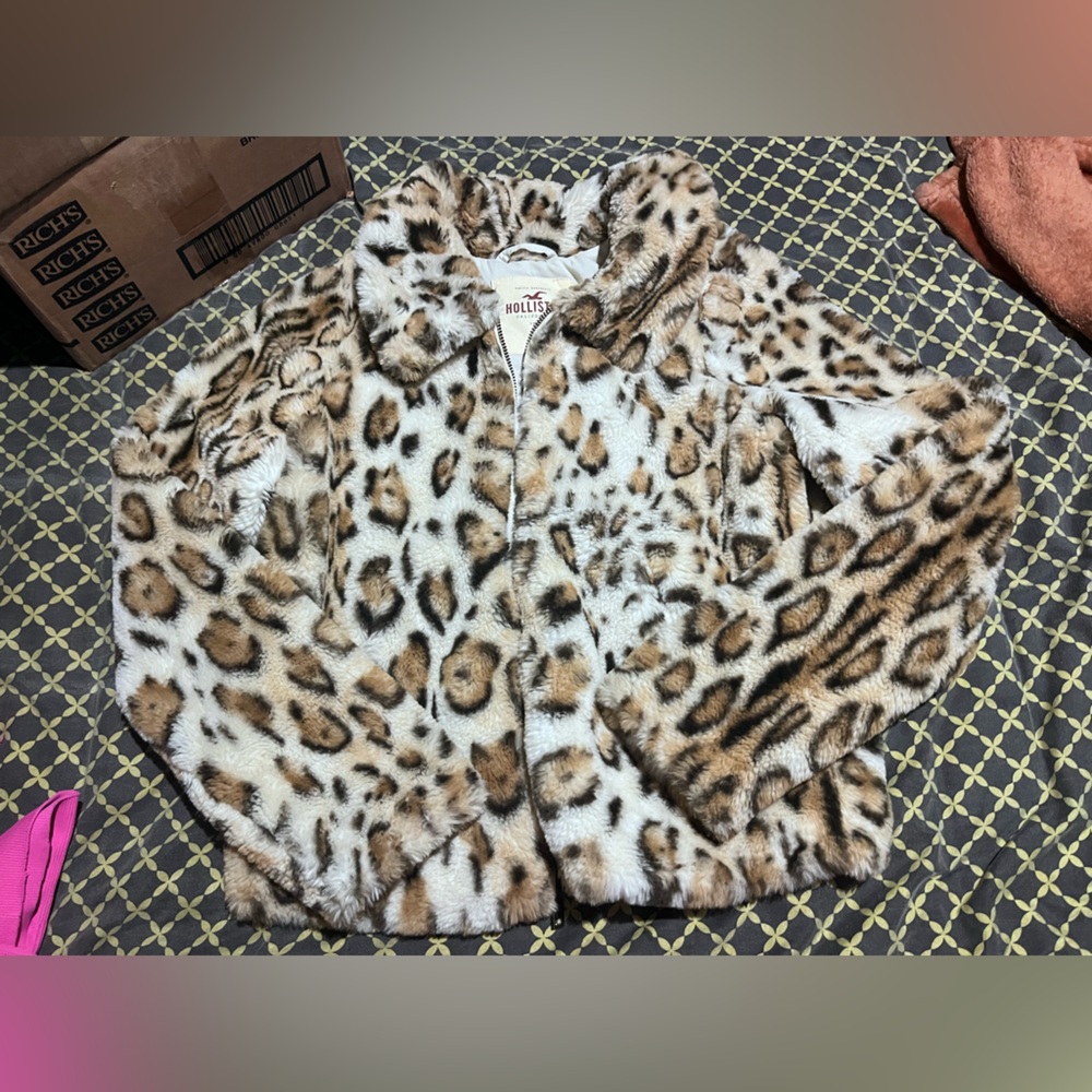 Hollister Leopard Print Faux Fur Jacket